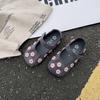 Kids Flat Shoes Embroidered Flowers Girls Casual Shoes Versatile Fashion 2025 Brand New Children Leather Shoes Round Soft Sole