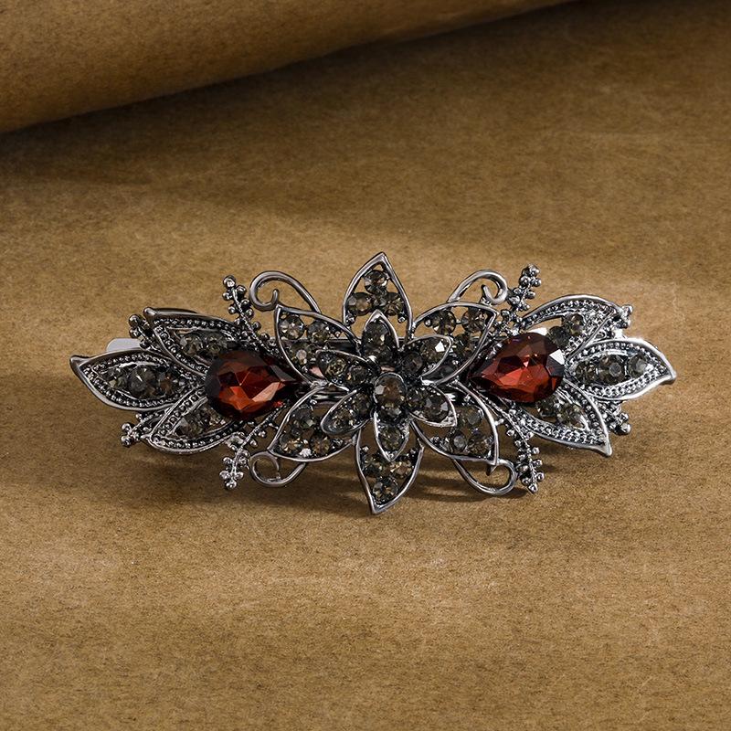 Elegant Large Rhinestone Hair Clip for Women – Korean Style Spring Clip for Hair Bun and Back of Head