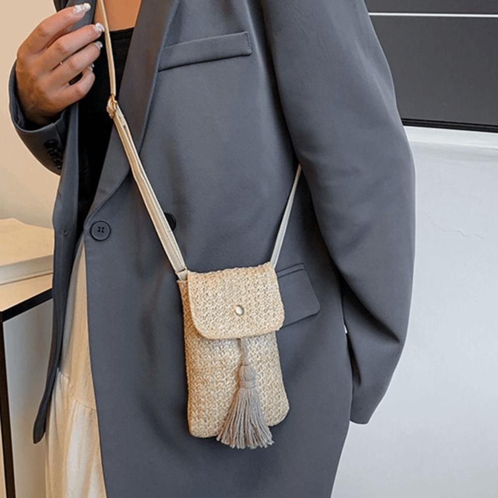 Weaving Straw Woven Handbag Long Tassel Korean Style Crossbody Bucket Bag Niche Design Solid Color Woven Beach Bag Summer