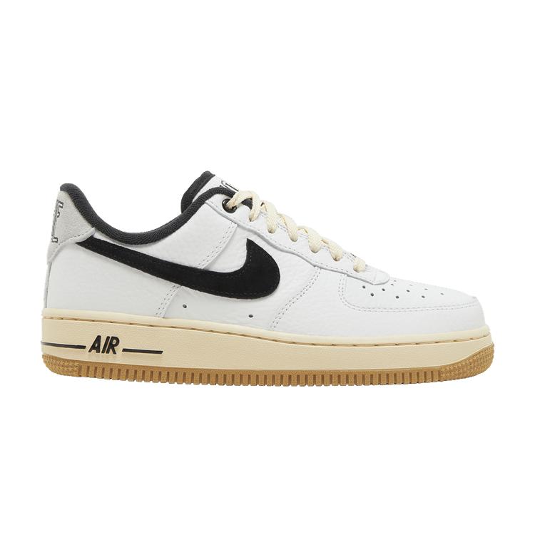 Nike Wmns Air Force 1 07 Command Force - White Black 38