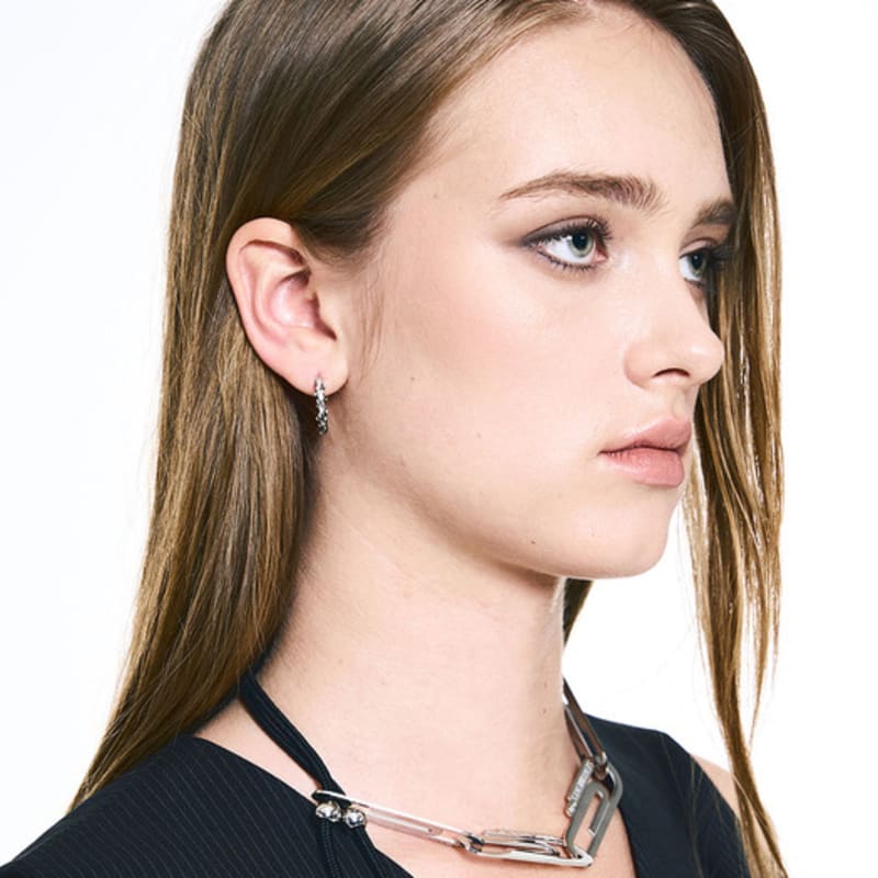 KÄNSLOR NR. 614 [BRÄND] ÖRHÄNGE