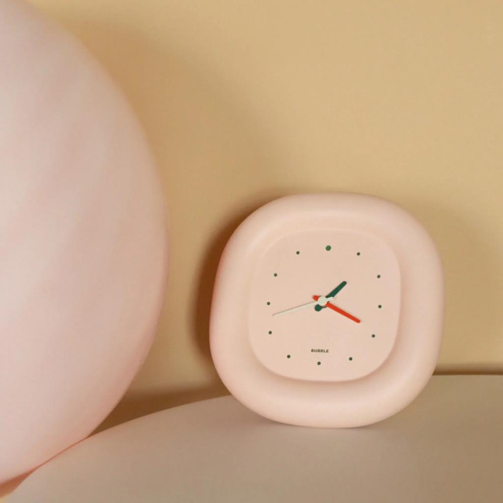 1 Stück hellgelbe Wanduhr, geräuschlos, zum Aufhängen, Kinderzimmeruhr, Dekoration für Arbeitszimmer, Wohnzimmer, Geschenkidee