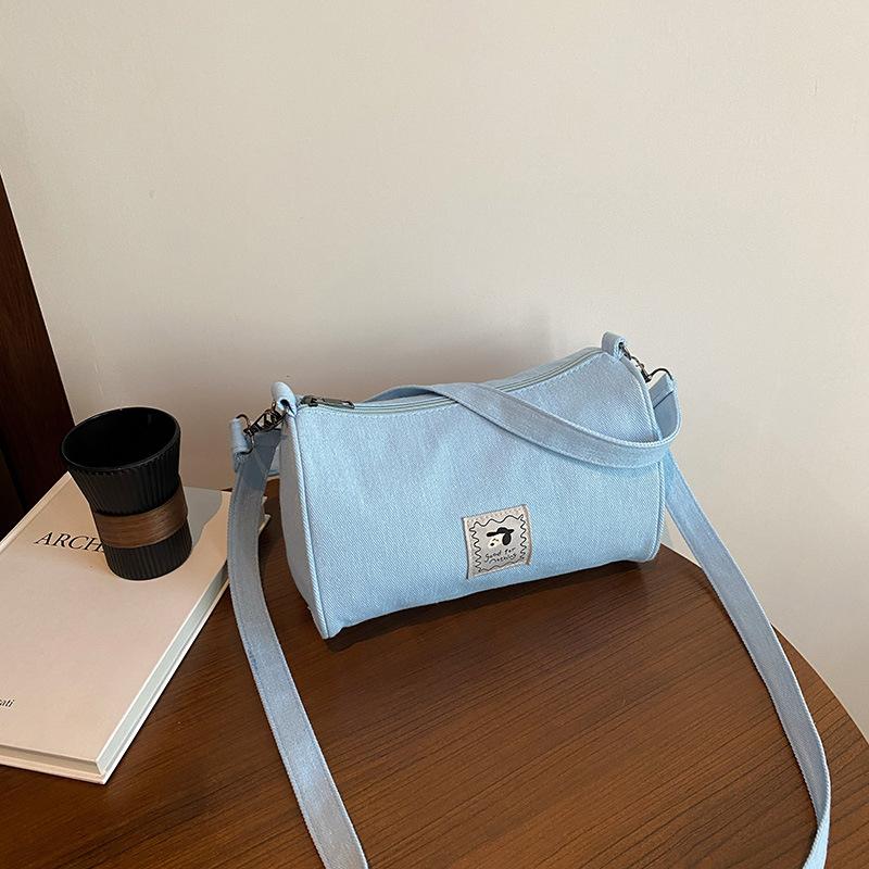 

Cute puppy denim bag 2025 summer new casual shoulder bag niche student commuter messenger bag pillow bag