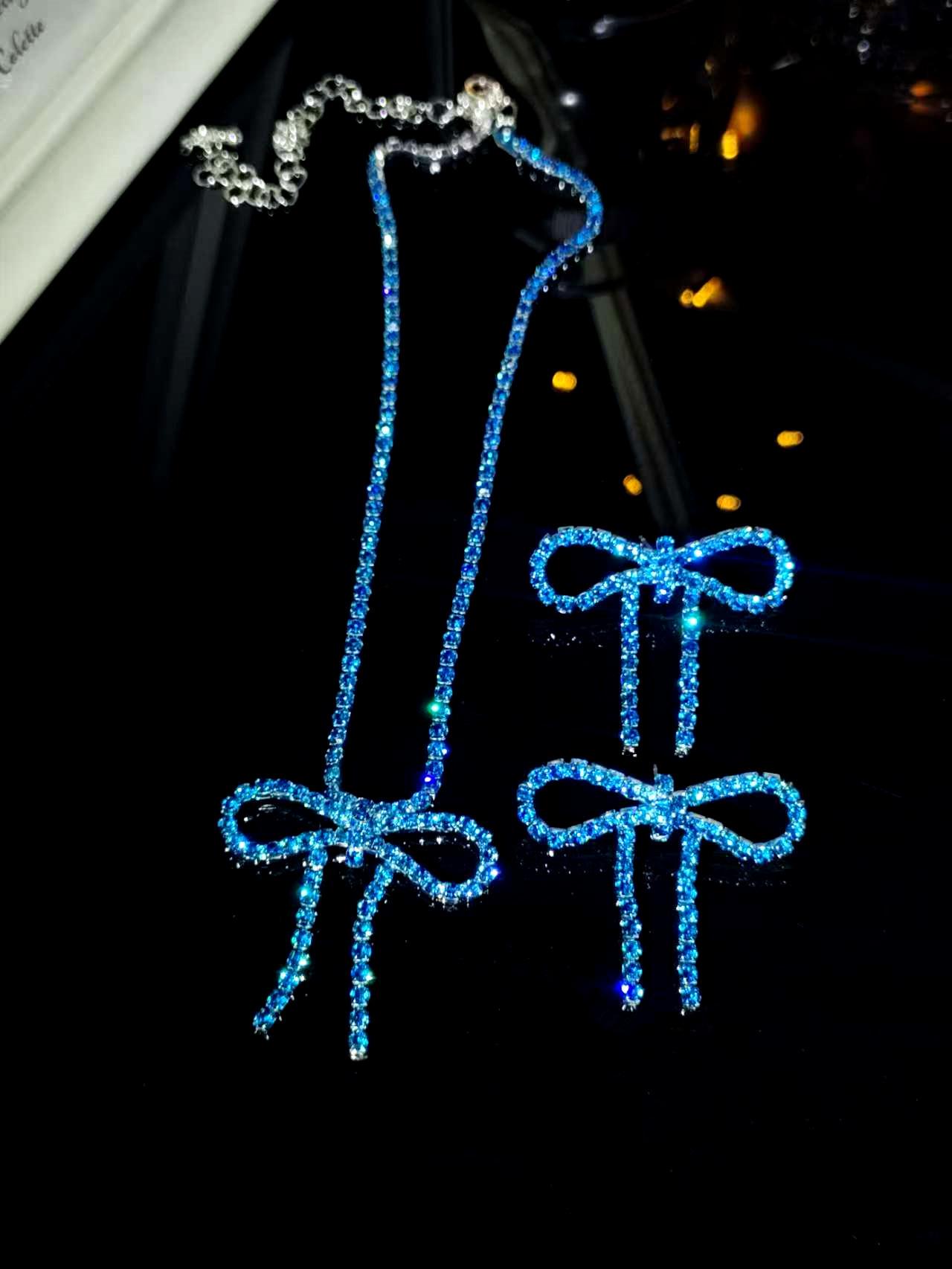 

Popular shiny rhinestone bow necklace earrings set, two-piece set catwalk competition item earrings