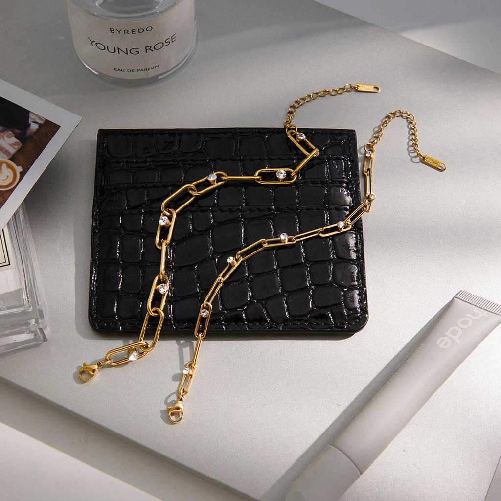 Yori Stilvolles Cubic Zirkonia Edelstahl Büroklammer Armband 18K Vergoldet Wasserdichte Schmuckstücke für Damen Charme Mode