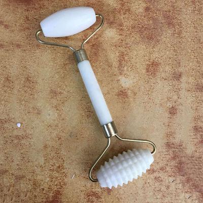 Jade-Nacken-Kopf-Massage-Roller, Gesichts-Schlankheitswerkzeug für