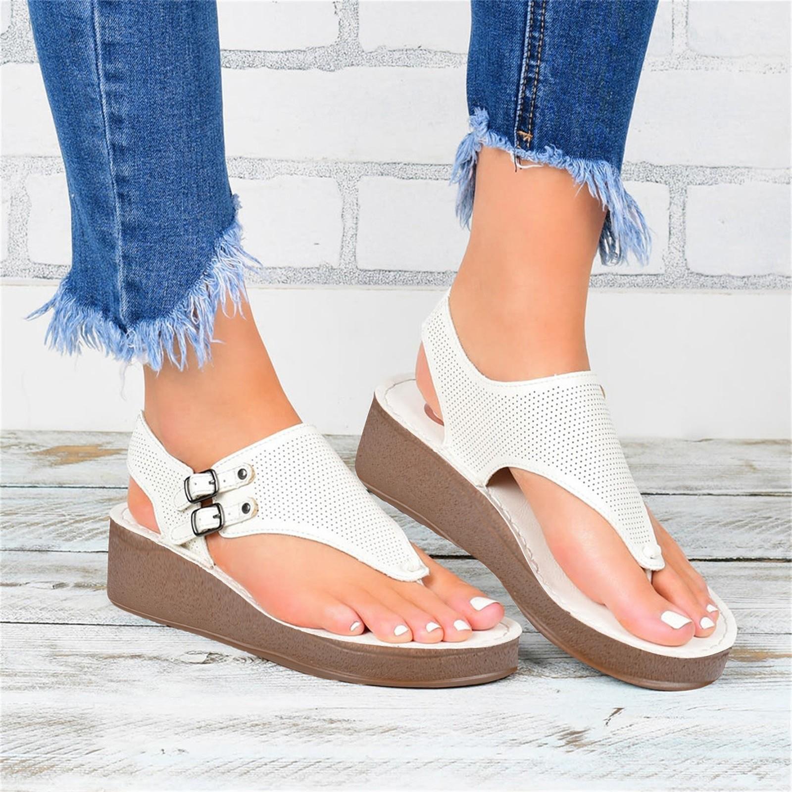 

Женские модные повседневные шлепанцы-сандалии на танкетке с вырезами 40 белый