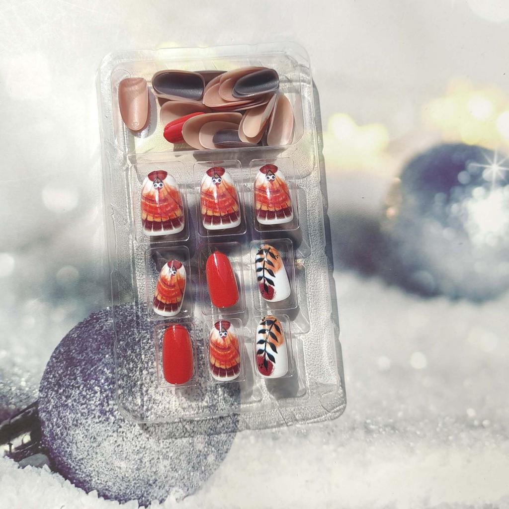 30pcs Thanksgiving Press on Nails Round Head Fake Nails Fall Cute Turkey Leave False Nail Short Glue on Nails with Colored Turkey Design Glossy