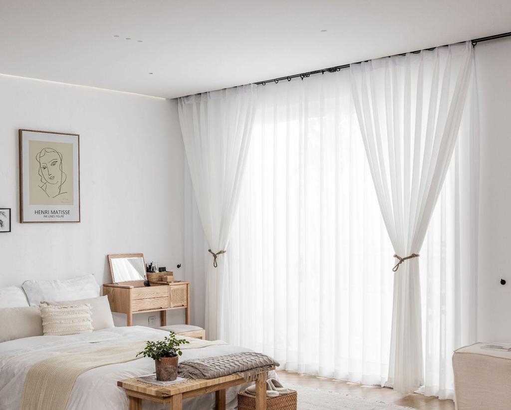 Weather-Resistant White Window Screen: Waterproof, Oilproof, Stainproof, Opaque, Light-Transmitting Gauze for Indoor/Outdoor Use