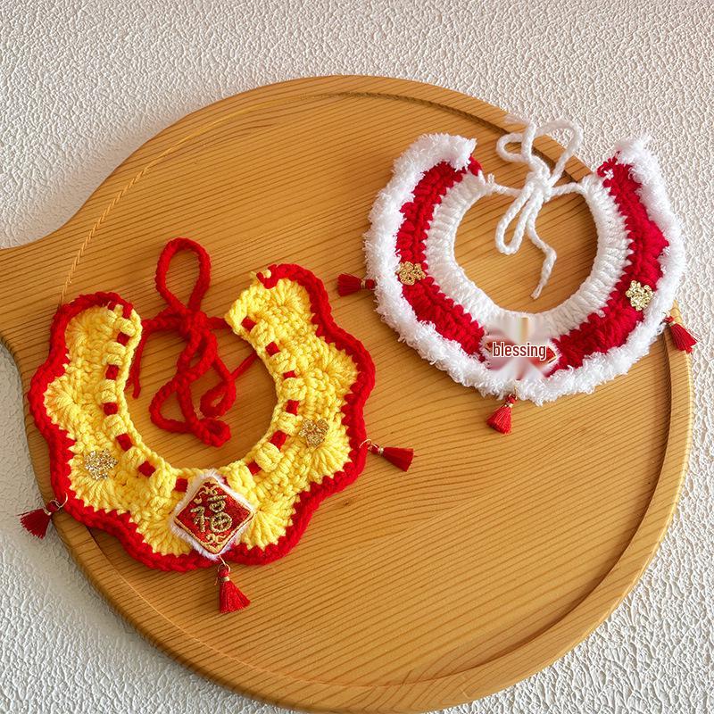 Pet New Year Accessories: Handmade Knitted Wool Scarf for Cats and Dogs - Warm and Festive Neck Warmer Costume