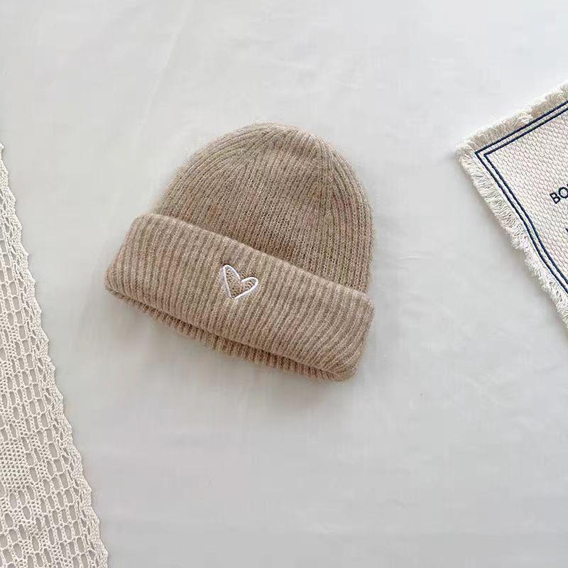 Children's Two-Piece Knit Hat & Scarf Set - Warm Wool, Autumn/Winter, Korean Style for Boys & Girls.