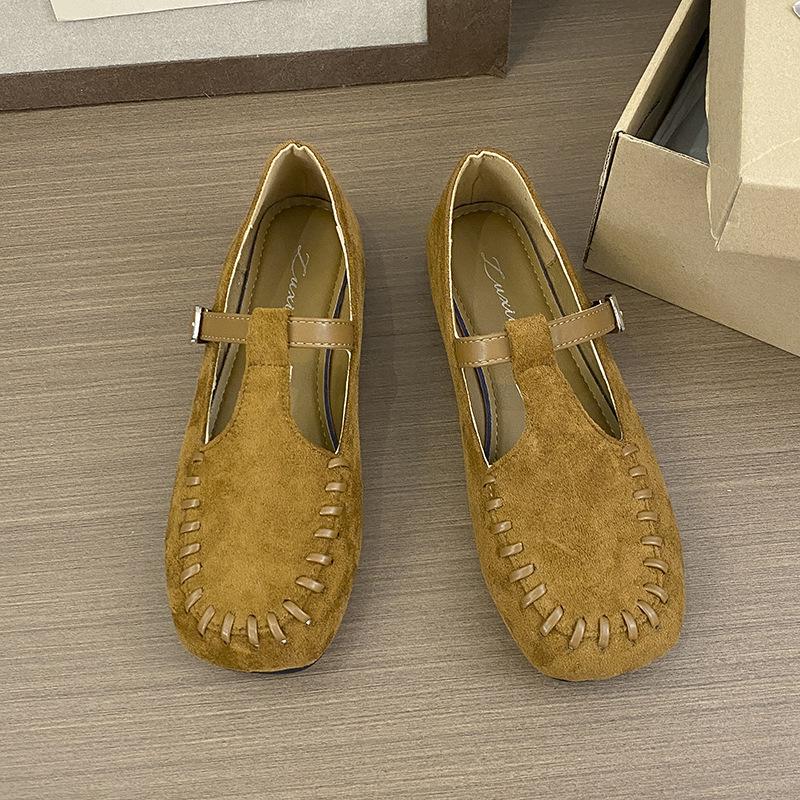 

Винтажные туфли Мэри Джейн с квадратным носком женские 2025 осень на мягкой подошве замшевые на низком каблуке с квадратным носком ленивые с пряжкой на ремешке женские туфли 39 коричневый