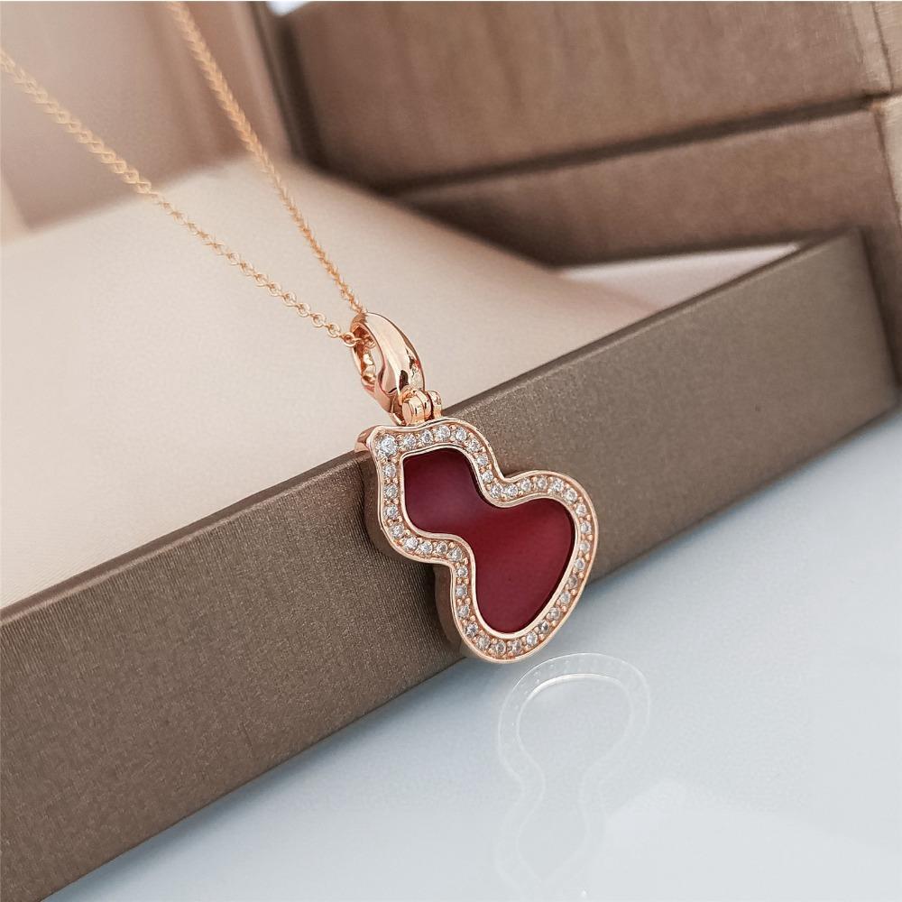 

Diamond-encrusted Double Gourd Necklace Women s V Gold High Version Thick-plated 18K Rose Gold White Fritillary Pendant Collarbone Chain Agate