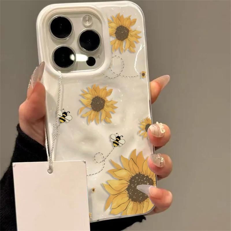 Sunflower Bee Illustration Pattern Phone Case for Iphone 17 Air 16 16e 15plus 14 13 12 11 Pro Max Simple Wrinkled Texture Cover