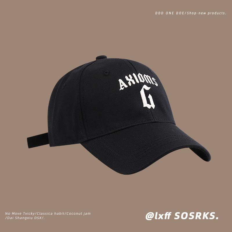 Men and Women Show Their Faces with Curved Brim Baseball Caps and Small Hats Sun Shading Spring and Summer Baseball Caps Casual Trend