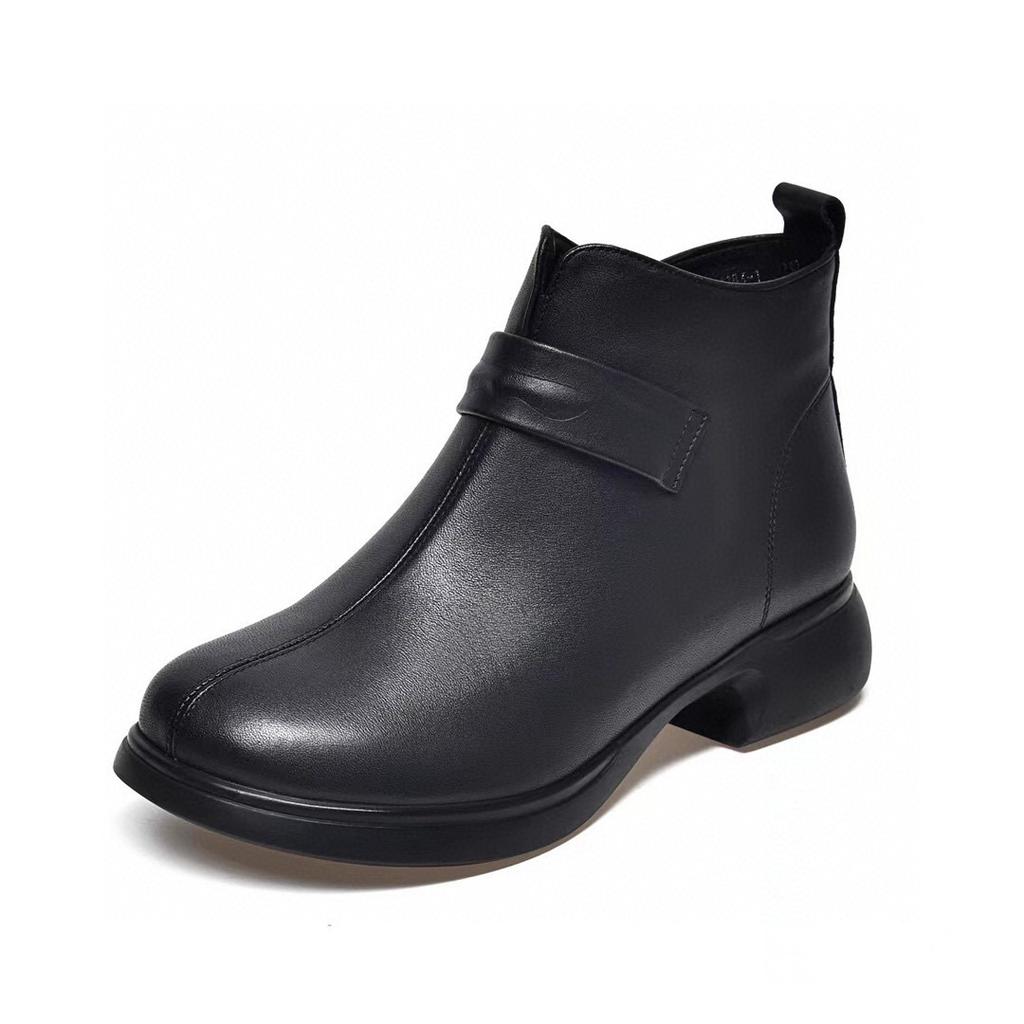 Round head short boots women's new simple temperament flat bottom casual Martin boots first layer cowhide comfortable ankle boots
