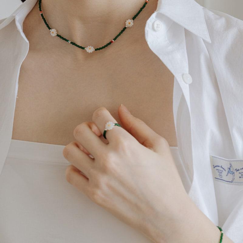 SCALETTO [Silver925] WIL209 Daisy Green Beads Necklace