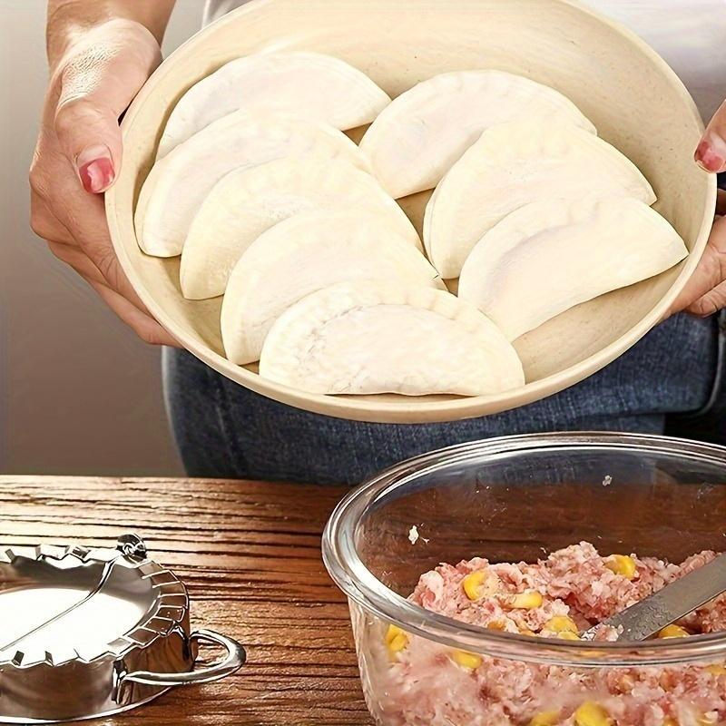 2pcs Stainless Steel Dumpling Maker - Easy-to-Use Press and Cutting Tool for Perfect Dumplings, Pies, and Pastries - Essential Kitchen Gadget