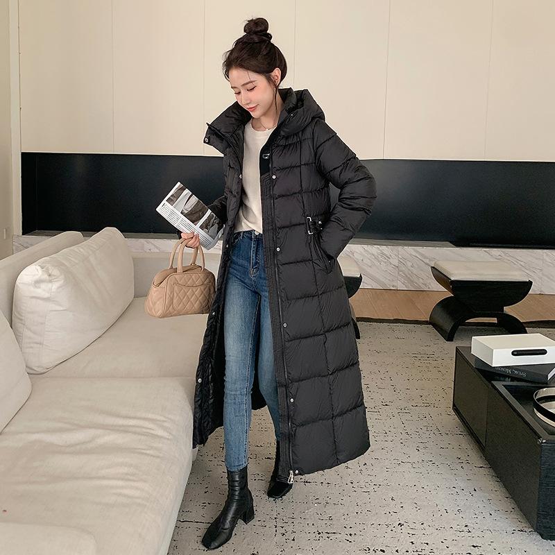 Long Down Cotton-padded Jacket Women's Over-the-knee Cotton-padded Jacket in Winter New High-grade Padded Cotton-padded Jacket.