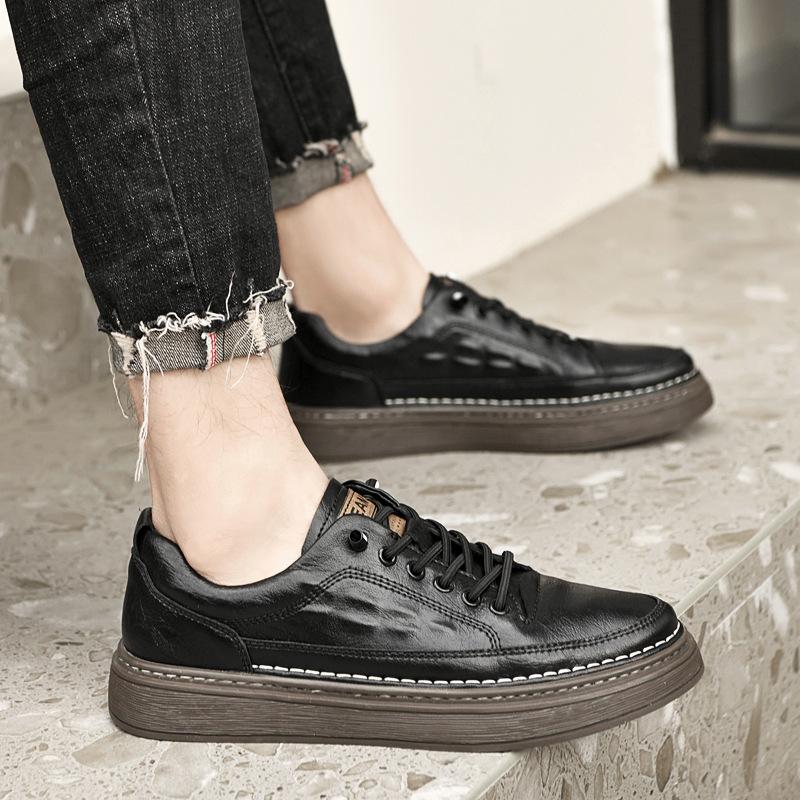 Men's Shoes 2025 New Spring and Summer Korean Version Breathable Cowhide British Style Soft Sole Fashion Sports Shoes Casual Board Shoes Tide