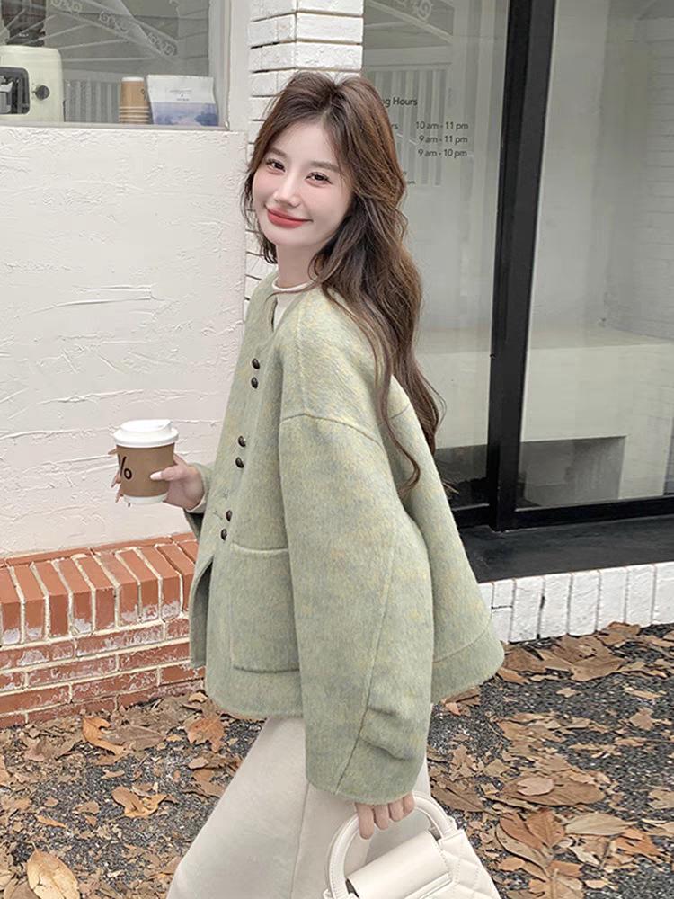 2025 New Korean Style Women's Short Wool Coat: Double-Sided Fragrance Style with Round Neck