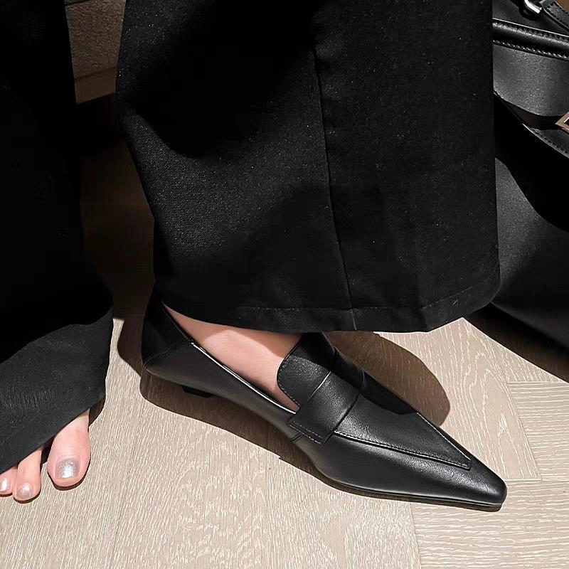 Spring 2025 French Retro Genuine Leather Pointed Toe Low Heel Slip-on Kitten Heels for Women