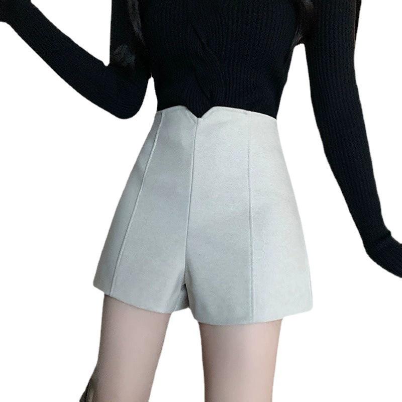 Women's High-Waist Woolen Shorts - Versatile Autumn/Winter Boot Cut in Black/Apricot.