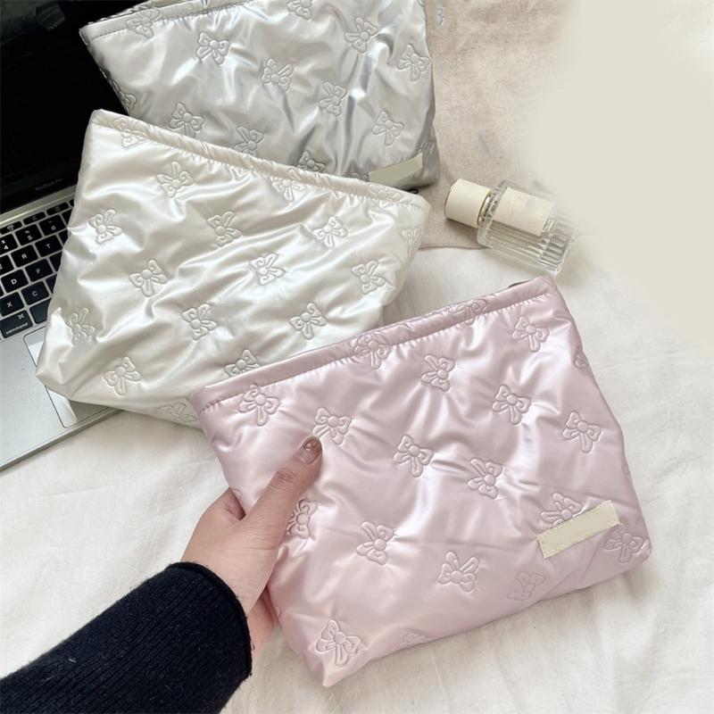 Travel Cosmetic Bag,Large Capacity Makeup Bag with Zipper,Sweet Toiletry Bag Handbag Makeup Accessories Organizer Gifts