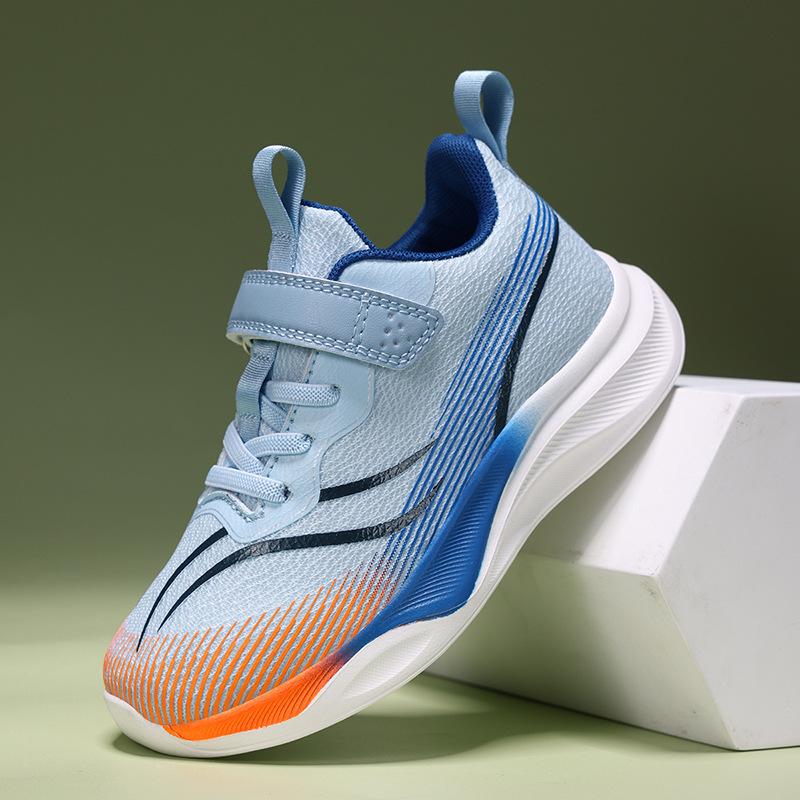 Boys shoes 2025 autumn new children's fly-woven mesh breathable sports shoes medium and large children's non-slip boys running shoes