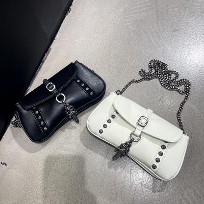 Podpažní taška všestranná trendy cool řetízková taška přes rameno crossbody kabelka dámská taška