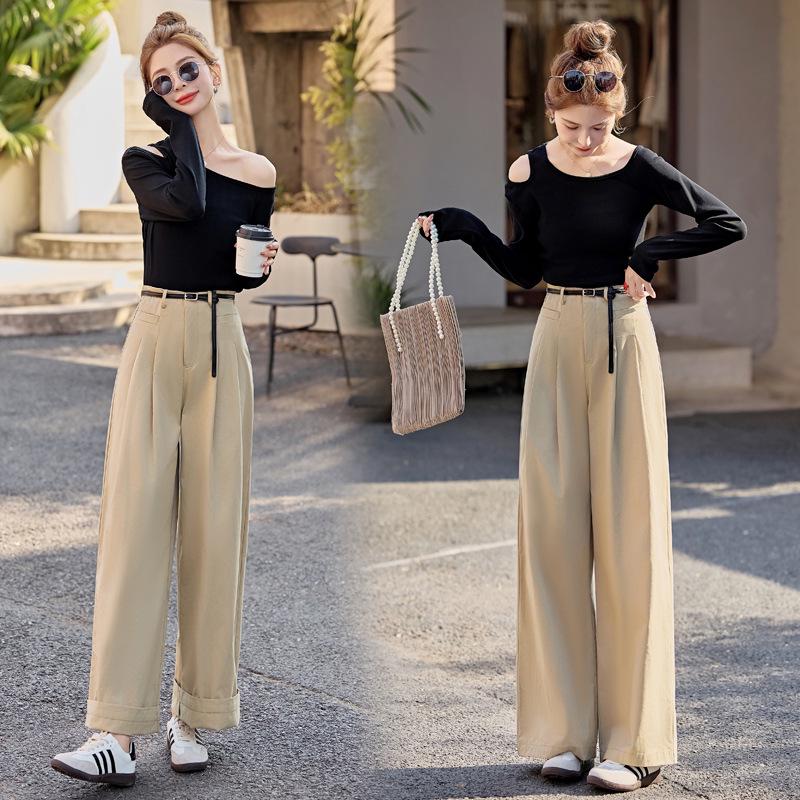 

Летний женский комплект с футболкой с открытыми плечами и брюками широкого кроя M (90-105 Jin)