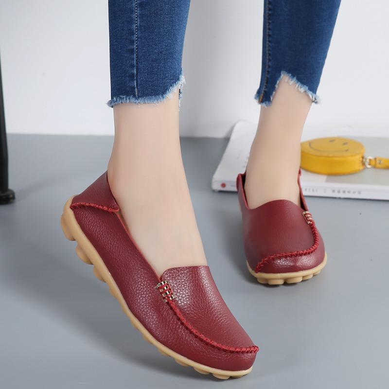 New Casual Shoes Mother Shoes Little White Shoes Two-layer Cowhide Shoes Soft Sole Comfortable Large Size Women's Shoes