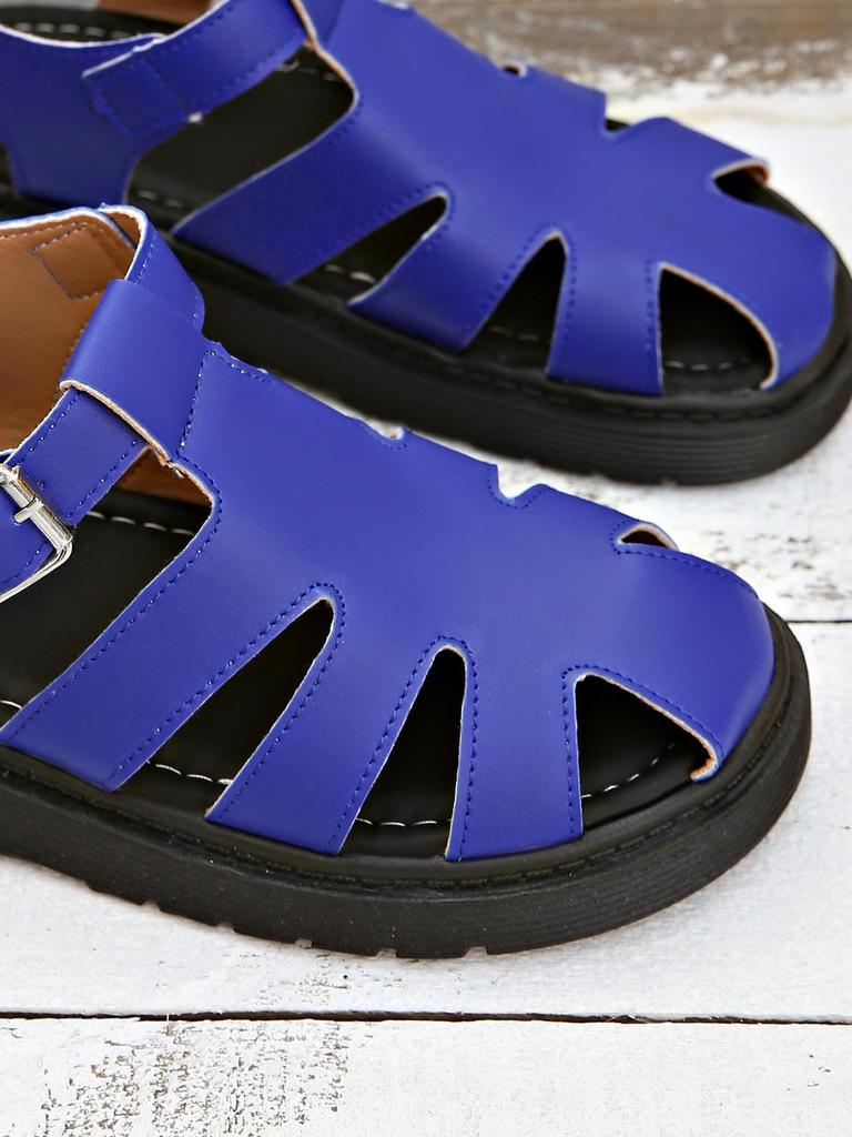 2026 Summer Plus Size Women's Buckle Thick Sole Comfortable Hollow Casual Sandals
