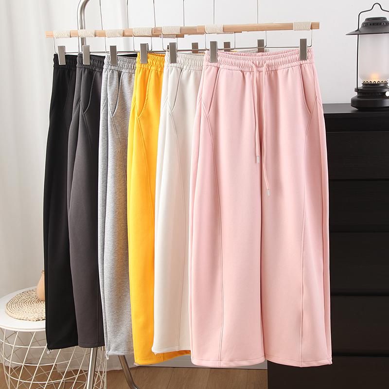 

Bias Cut High Waist Slimming Wrinkle-Resistant Drapey Sports Sweatpants with Loose, Narrow-Leg Scissor-Cut Fit M (up to 115 lbs) світло-сірого кольору