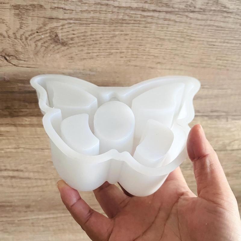 Translucent Silicone Mould for Creating 3D Butterfly Shapes Decoration for Epoxy Resin and Plaster Cement Projects