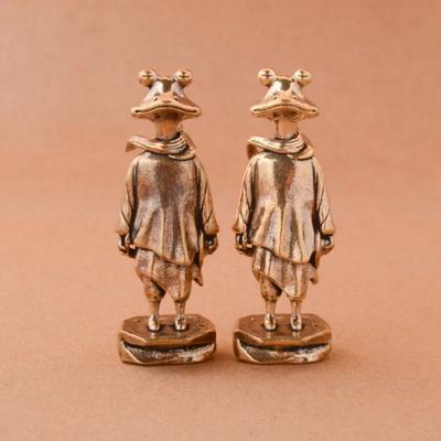 Japanese Style Brass Frog Ornament Mini Standing Frog Metal Statue Antique Copper Crafts Office Home Tea Pet Table Decorations