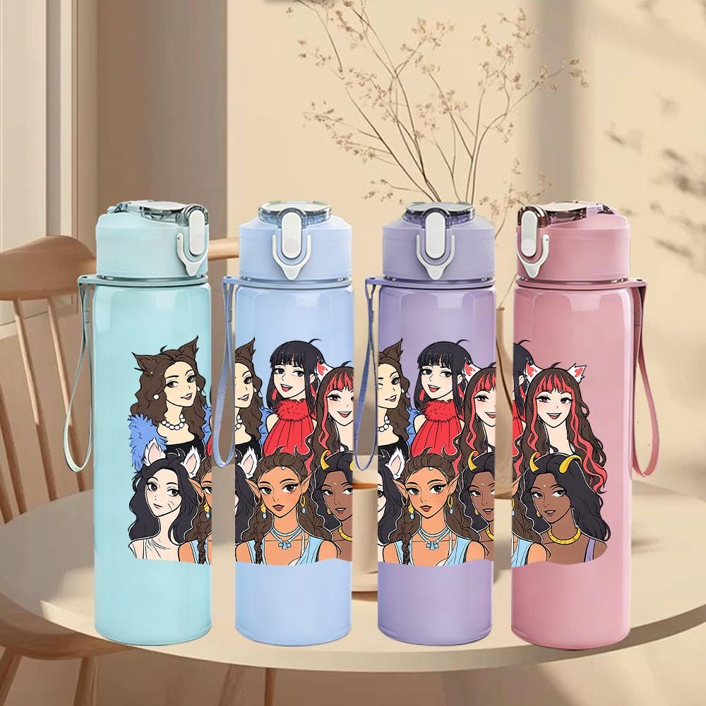1PC Fashion Teen Girl Squad 750ml Color Plastic Sports Water Bottle Leakproof Flip Straw Lid Suitable for Sports Office Home Use