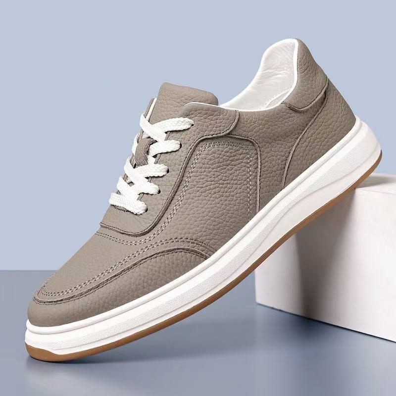 Spring 2026 Men s Casual Breathable Leather Sneakers - Trendy, Versatile White Fashion Shoes for Students Size 39