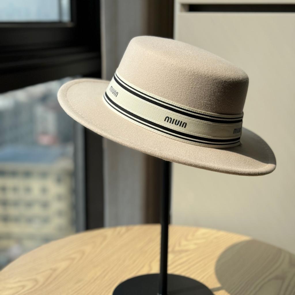 Xiaoxiangfeng Woolen Flat Top Hat for Women Autumn and Winter British Style High End Fisherman Hat