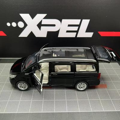 1:32 V260 Alloy MPV Car Model Diecasts Metal Toy Business Purpose Vehicles Car Model Simulation Collection Sound Light Gift