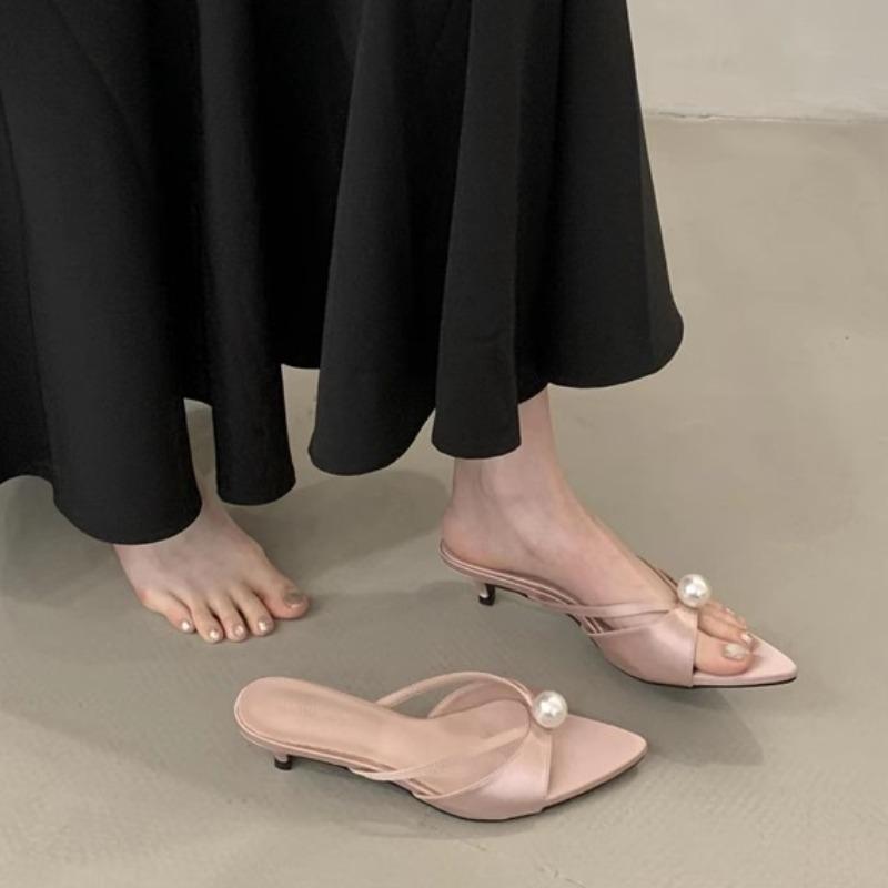 Fashion Elegant Pearl Decor Open-Toe Slippers Fashion Women Slippers Summer 2025 Outwear Pointed Toe Thin Heel Sandals Zapatos De Mujer