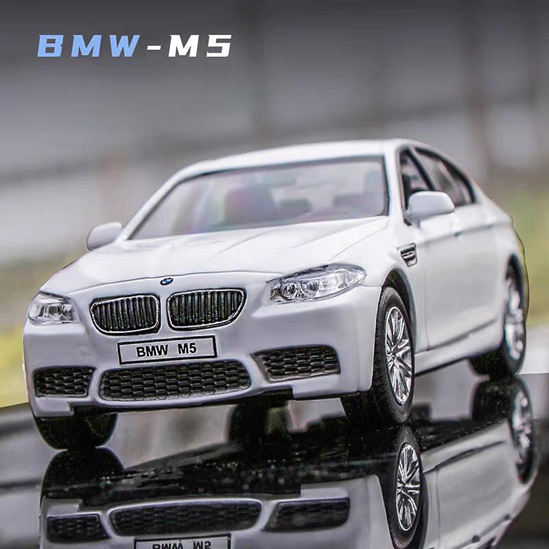 BMW M4 M5 Coupe Simulations-Druckguss & Spielzeugfahrzeug Rückziehmotor Auto & Türen zu öffnen RMZ city 1:36 Geschenke aus Legierungsmodellen für Kinder