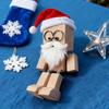 Kerst Schuddende Houten Man Figuur met Kerstmuts en Baard Handgemaakte Schuddende Voeten Houten Pop met Magnetische Uitdrukkingen voor Autodashboard