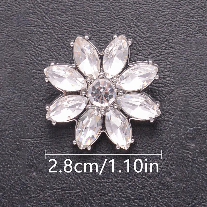 New 5Pcs Luxury And Beautiful Flower Inlaid Rhinestone Metal Buttons Clothing Gift Boxes Scarves Hats DIY Decorative Accessories