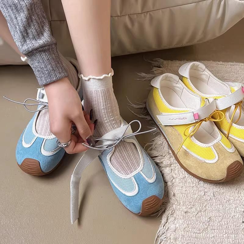 New Hollow Velcro German Training Shoes Women's Summer 2025 New Round Head Versatile Color Matching Niche Forrest Gump Tide Shoes