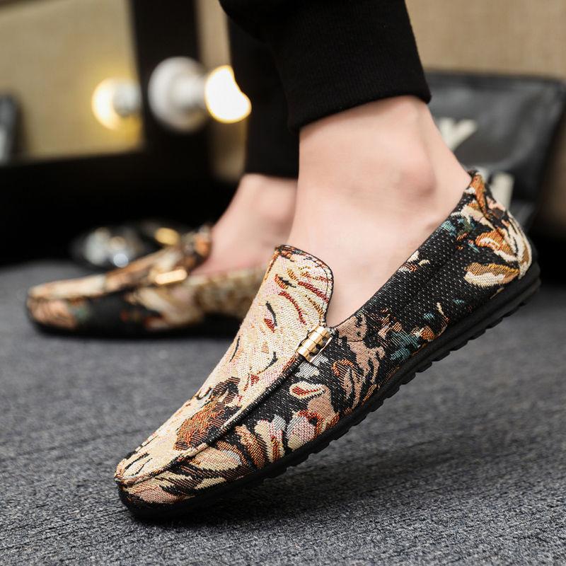 Fashion Male Shoe Canvas Office Breathable Round Toe Sneakers Walking Non-leather Adults High Quality Fashion Elegant Men's Casual Shoes