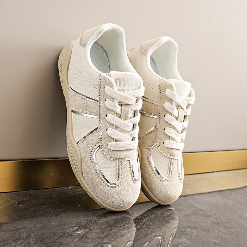 

Универсальные повседневные белые туфли для женщин, корейская версия немецких кроссовок, модные туфли на плоской подошве для сноуборда 36