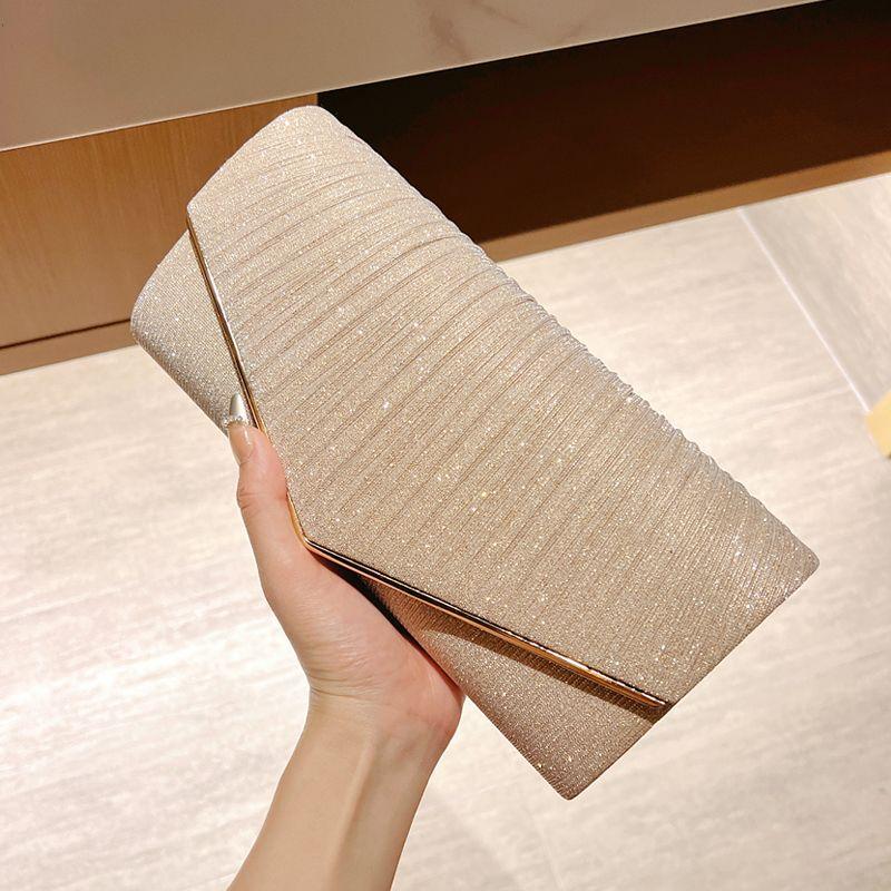 

Вечерняя женская сумка-клатч для ношения с ципао, свадебным или вечерним платьем Champagne