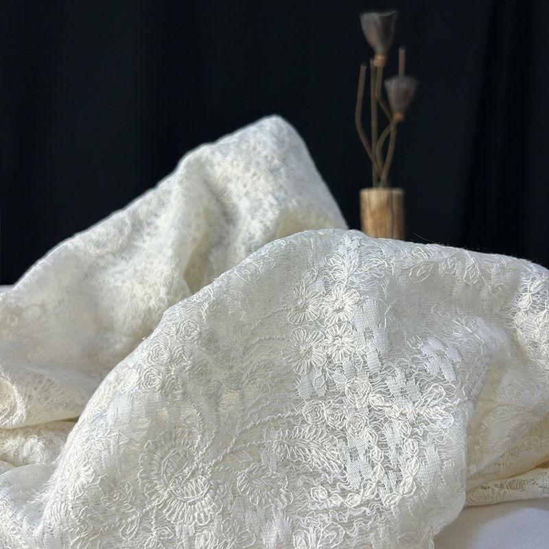 High-end Heavy Industry's Embroidered Vintage Lace Fabric Can Be Used for Wedding Dresses Formal Gowns Designer Clothing Fabrics