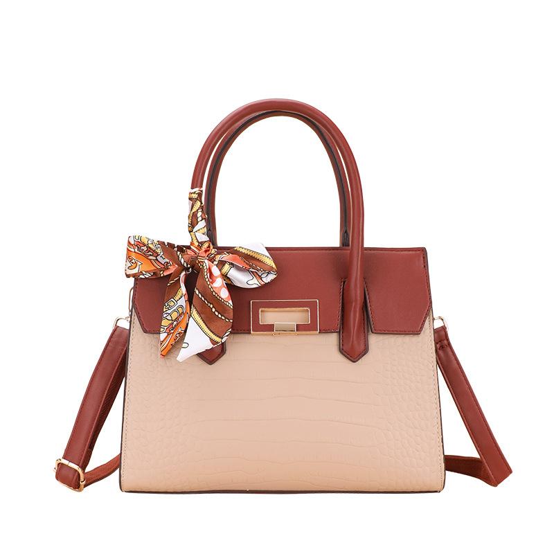 Atmospheric Bag Women'S Autumn And Winter Fashionable Versatile Commuter Women'S Bag Large Capacity Mother Bag Women'S Messenger Handbag